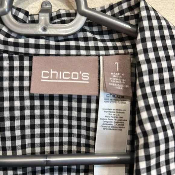 Chico’s Black and White Checkered Blouse—Size 1–100% Cotton - Picture 4 of 9